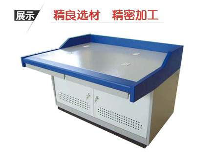 非標(biāo)機(jī)箱&mdash;&mdash;操作臺(tái)